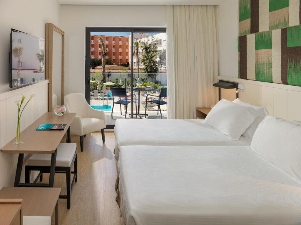 Изображение H10 Playas De Mallorca 4*