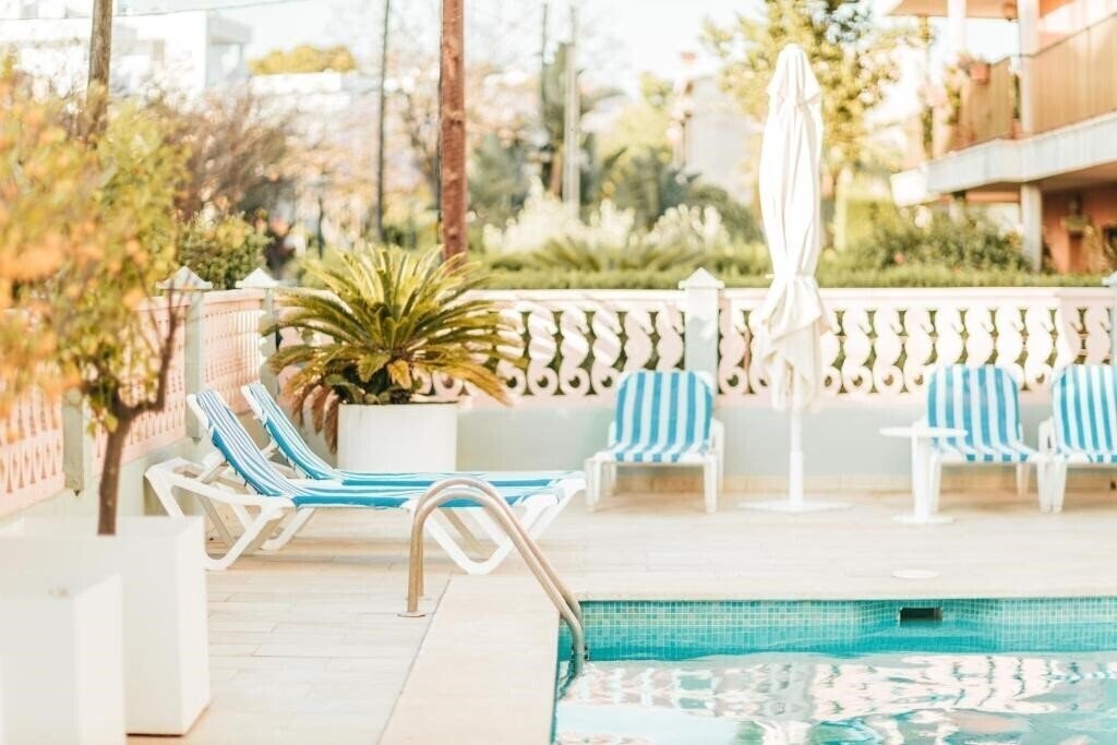 Готель 4u Miranda - Adults Only 2*