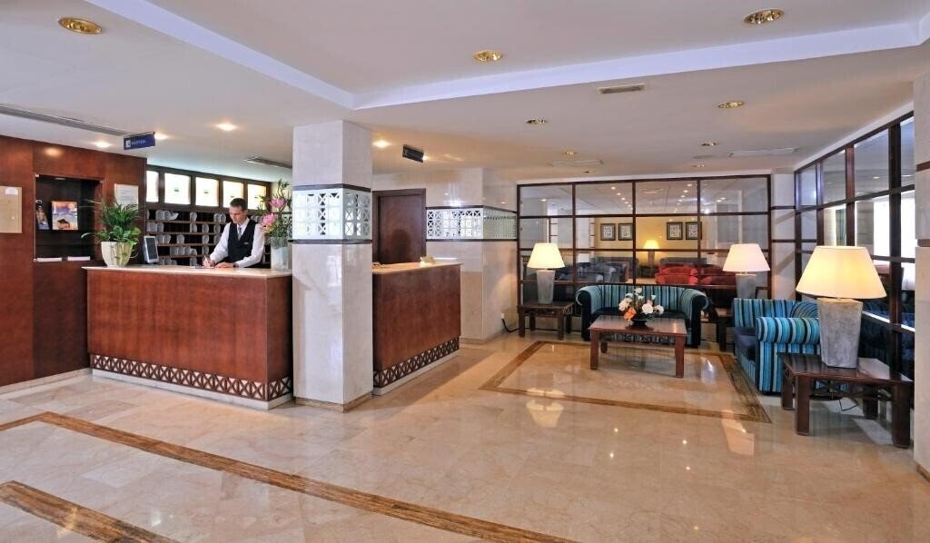 Панорама Playa Santa Ponsa 3*