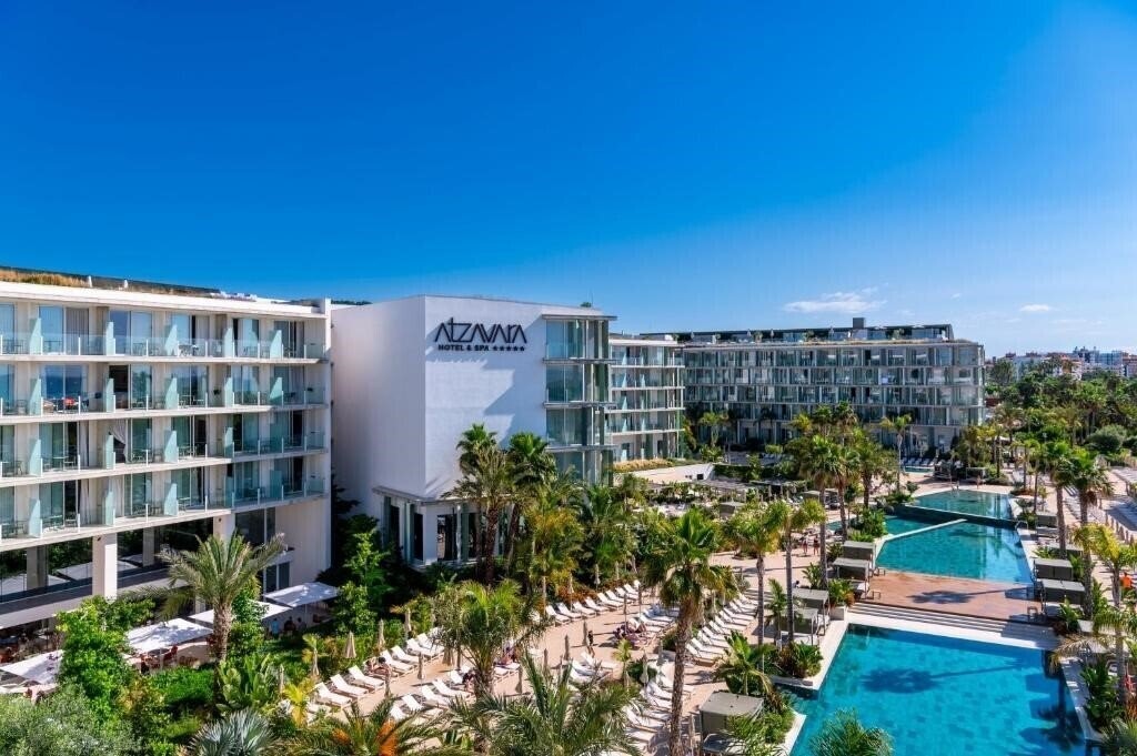 Отель Atzavara Hotel & SPA 5*