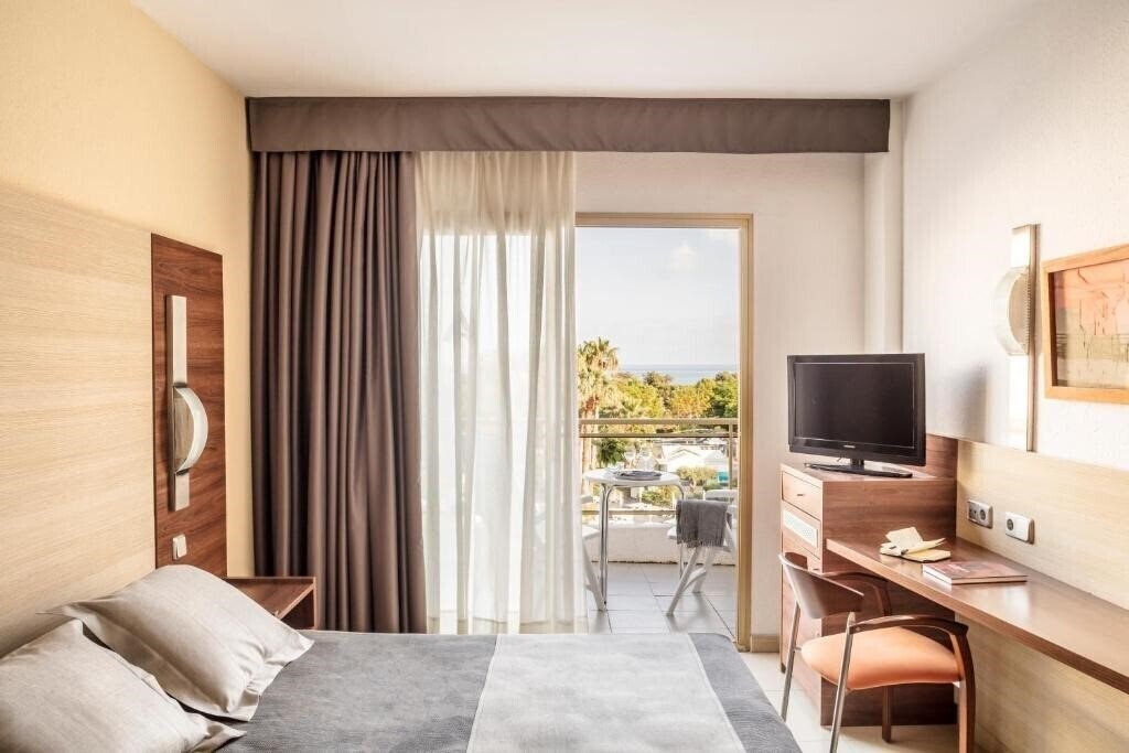 Картинка Santa Susanna Apartotel 3*