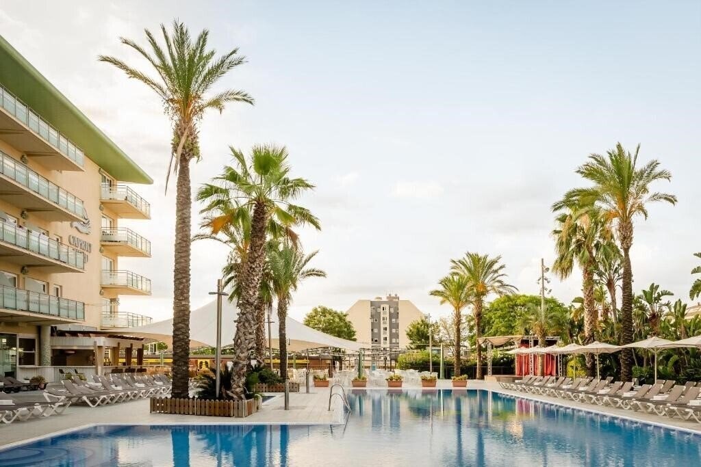 Апартаменты Caprici Verd 4*