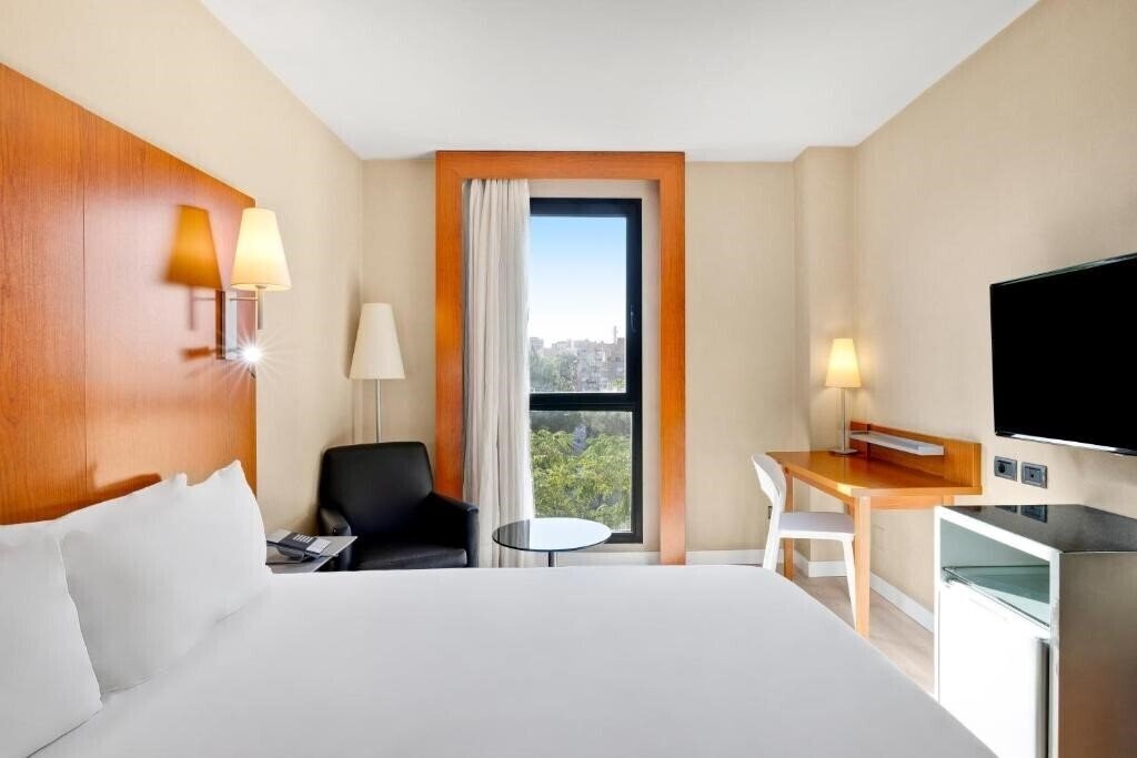 Отель Ac Hotel Zaragoza Los Enlaces By Marriott 4*