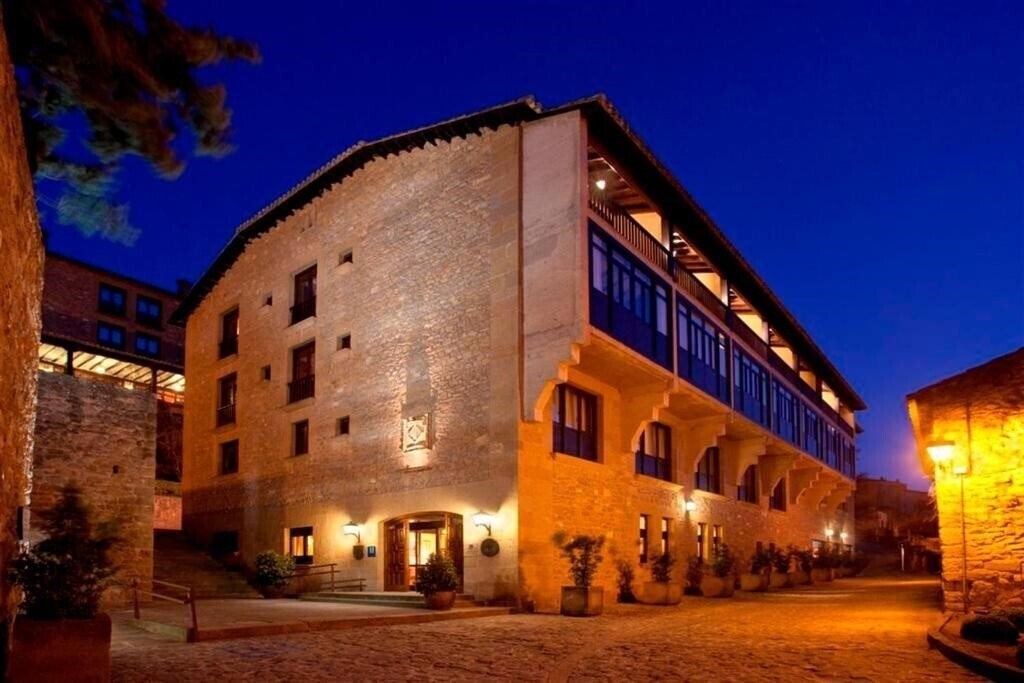 Панорама Parador De Sos Del Rey Catolico 4*