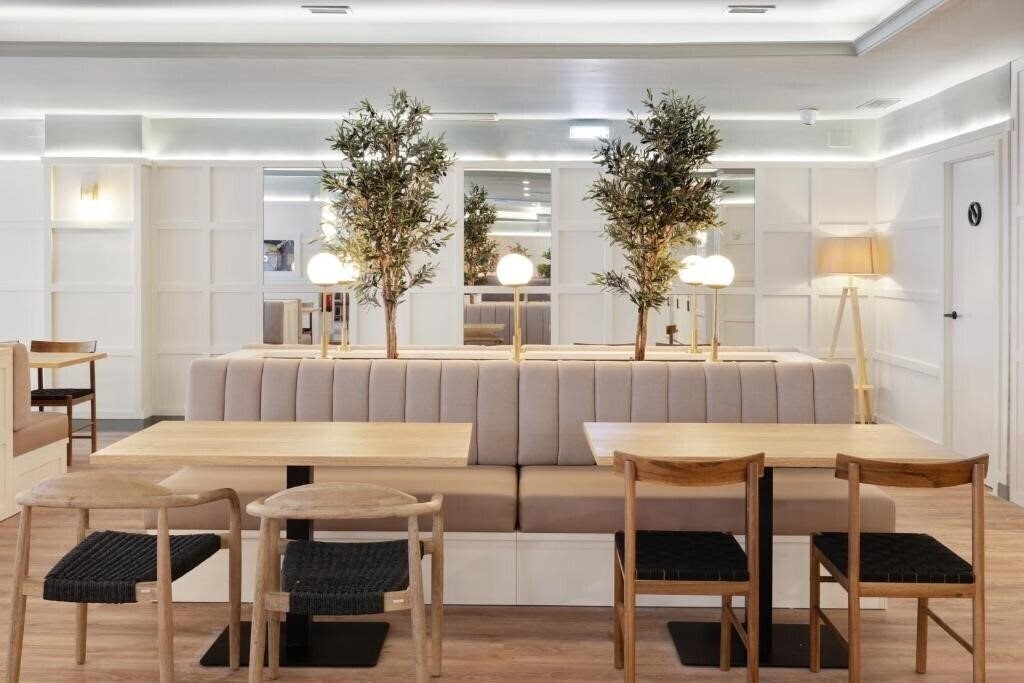 Картинка Zaragoza Royal 3*