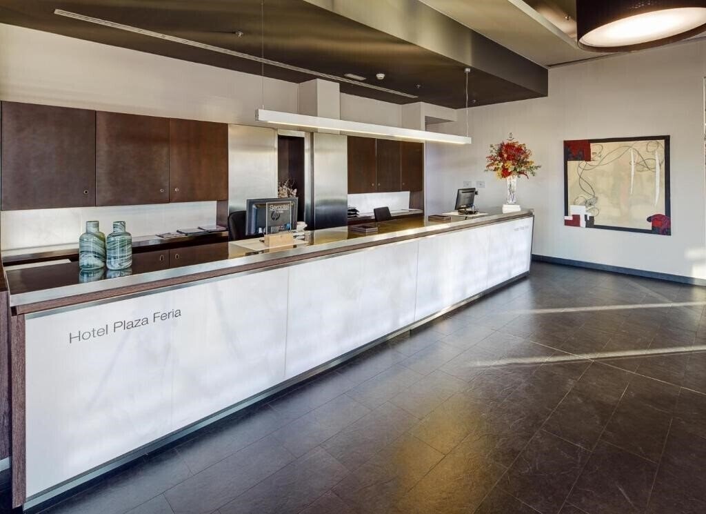 Вид Tulip Inn Zaragoza Plaza Feria 3*