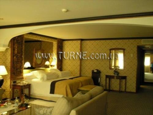 Вид Melia Zaragoza 4*