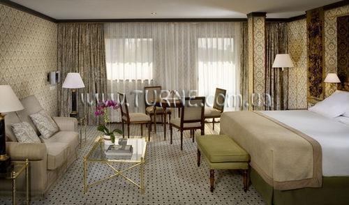 Отель Melia Zaragoza 4*