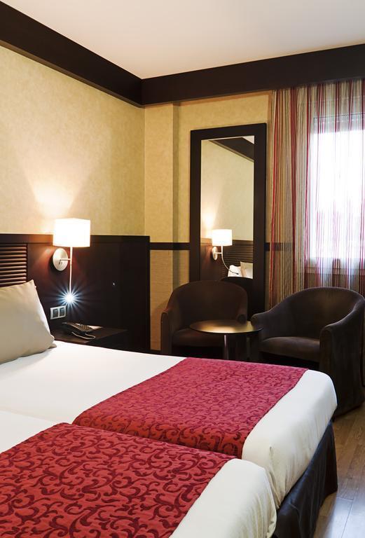 Территория Catalonia Santa Justa 4*