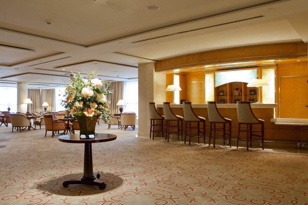 Панорама Sevilla Center 4*