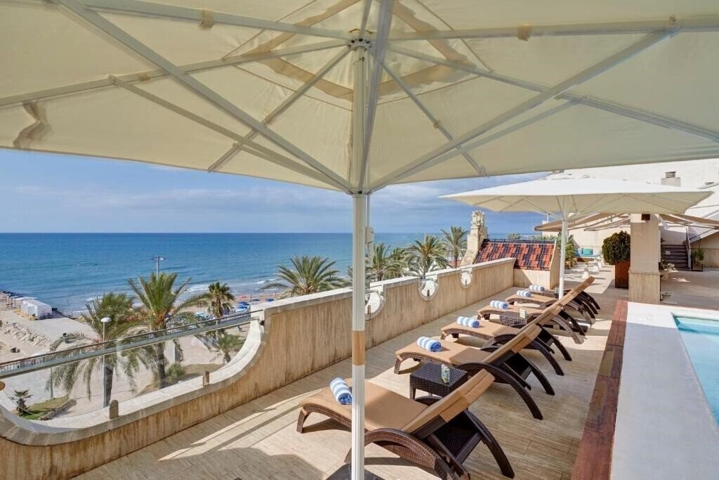 Територія Sercotel Kalma Sitges 4*