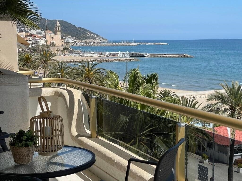 Территория Mediterraneo Sitges Apart 3*