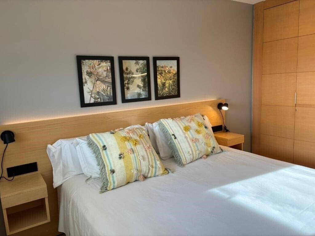 Апартаменты Mediterraneo Sitges Apart 3*