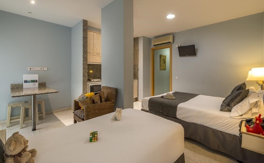 Фото Alexandra Aparthotel 3*