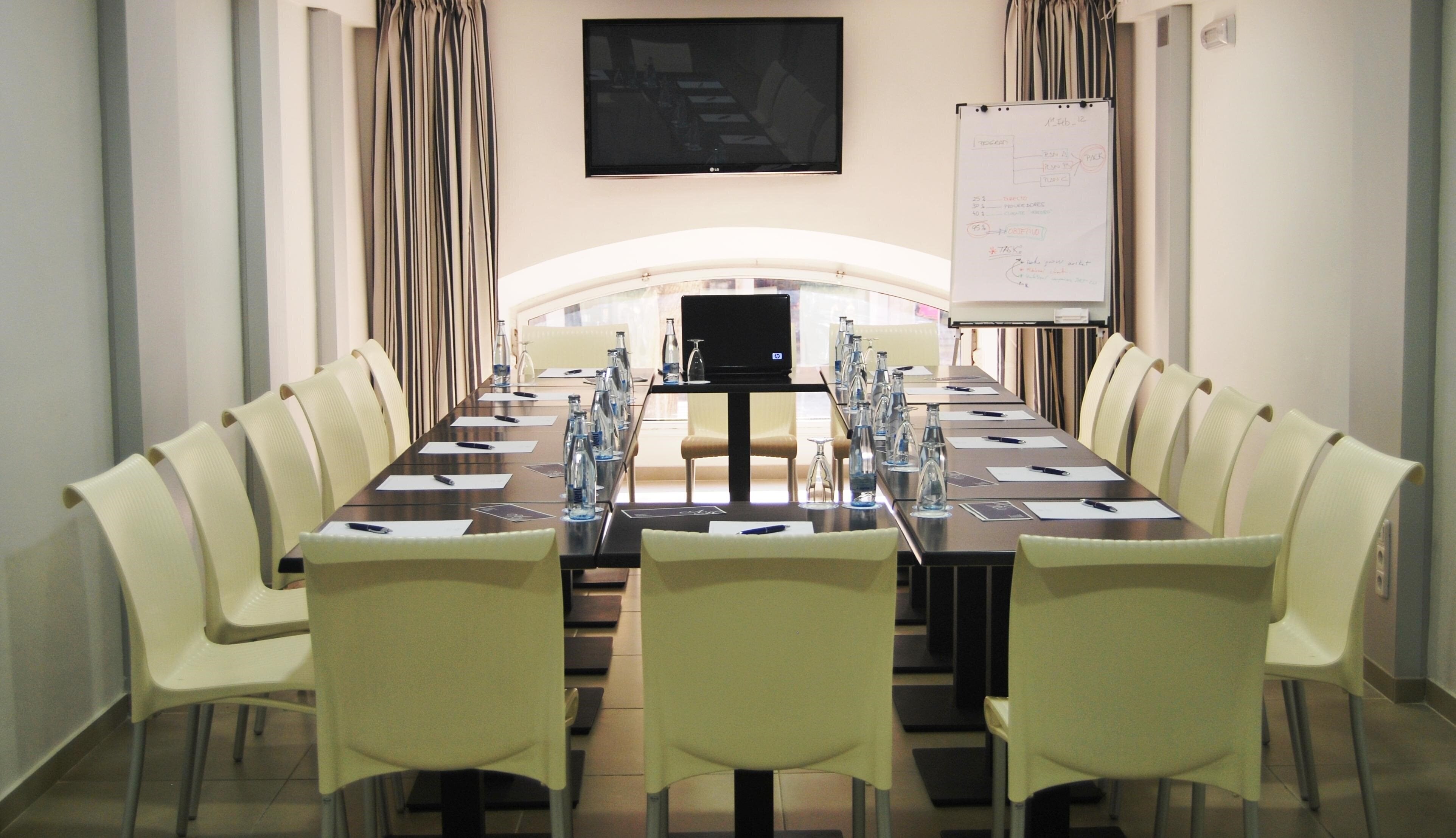 Апартаменты Alexandra Aparthotel 3*