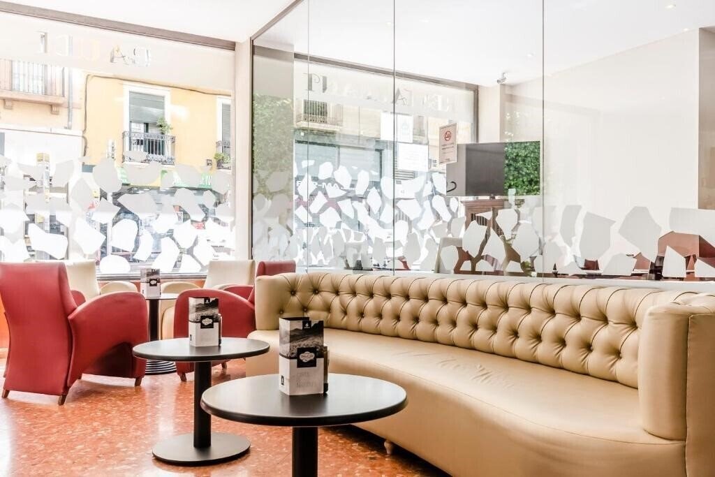 Картинка Hotel Gaudi Reus 3*