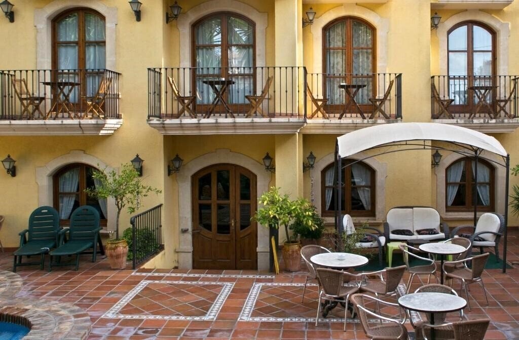 Панорама La Masieta 3*