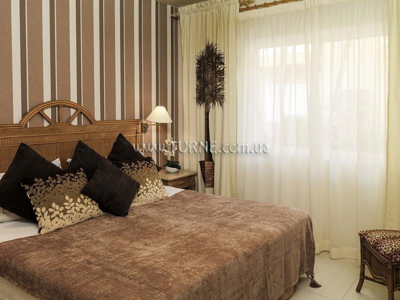 Територія Green Garden Resort & Suites 4*