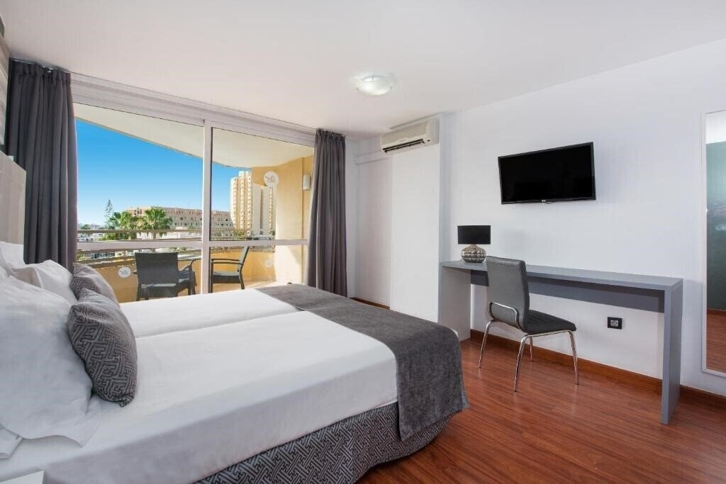 Фото Ole Tenerife Tropical 4*