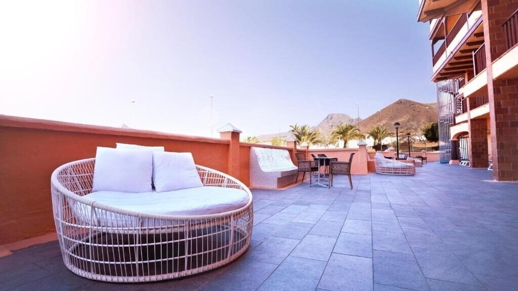 Апартаменти Coral Los Alisios 4*