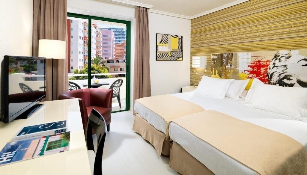 Территория H10 Tenerife Playa 4*