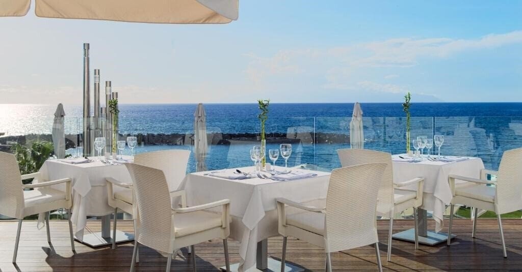 Территория H10 Grand Tenerife 4*