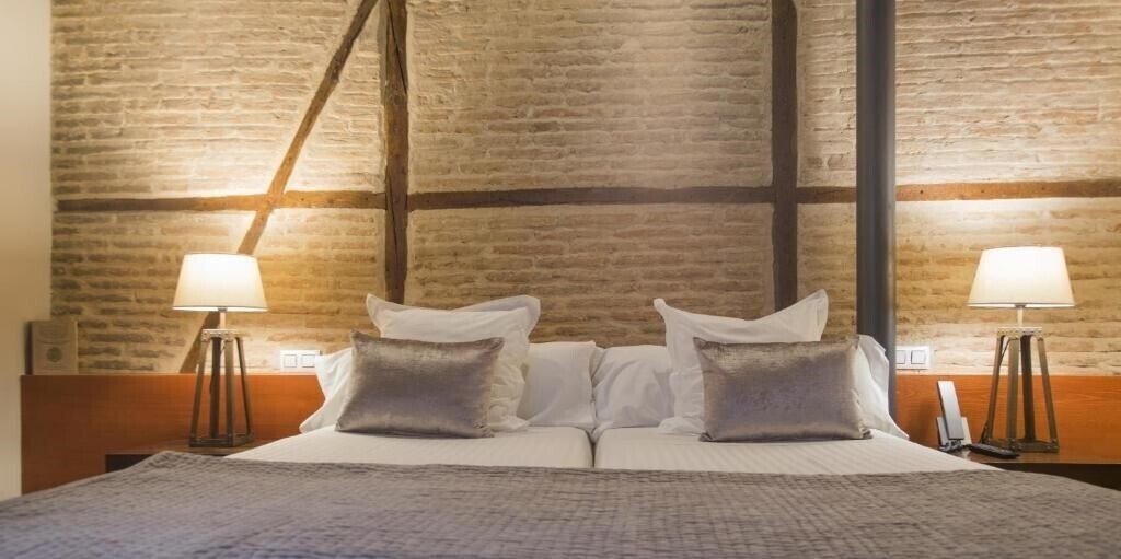 Апартаменти Abad Toledo 3*