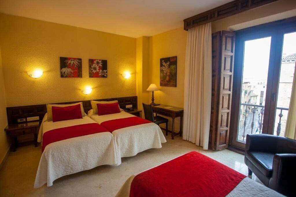 Територія Alfonso Vi 4*