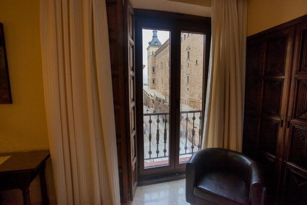 Панорама Alfonso Vi 4*