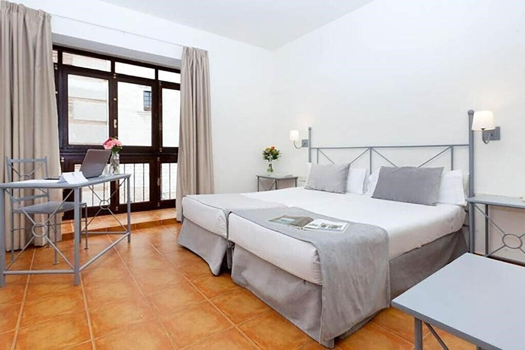 Апартаменти Toledo Imperial 3*