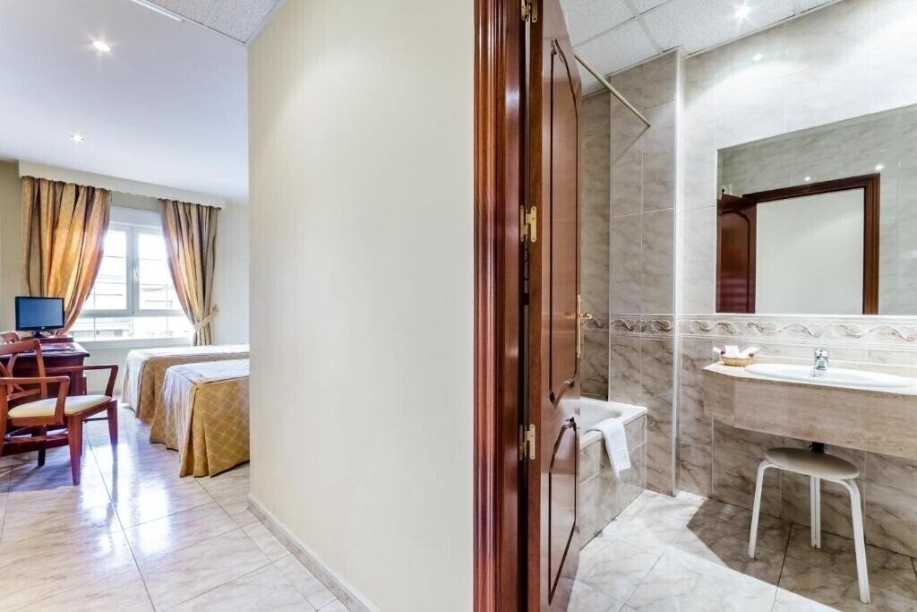 Панорама Roma Aurea 3*