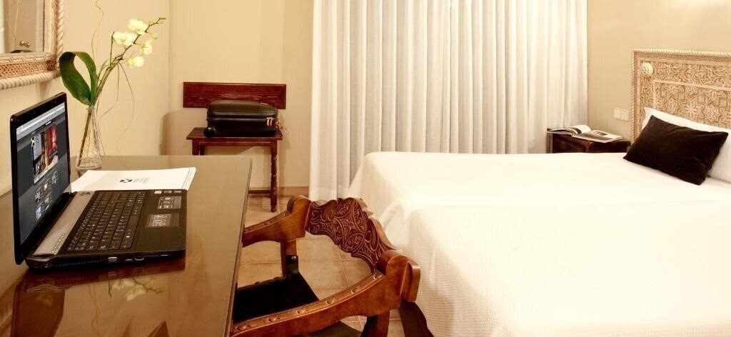 Картинка Princesa Galiana 3*