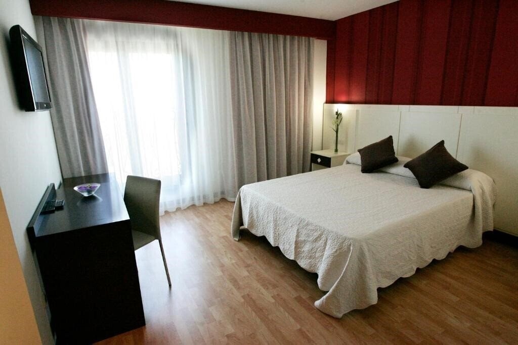 Вид La Bastida Hotel 3*