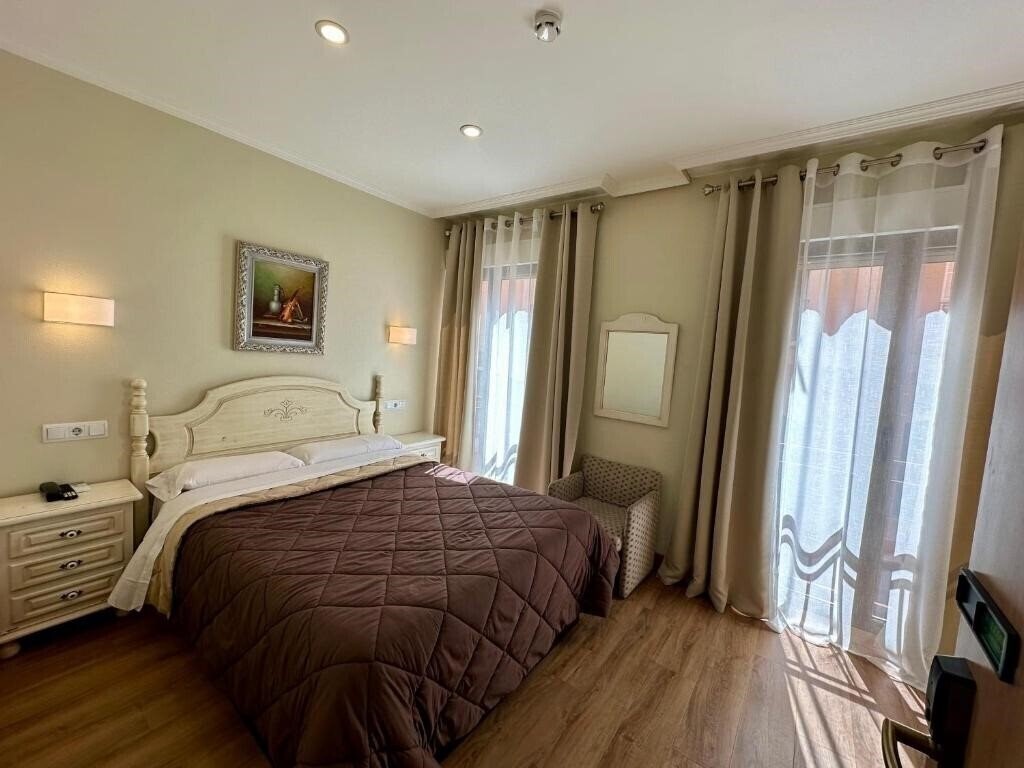 Картинка Hostal Toledo 2*