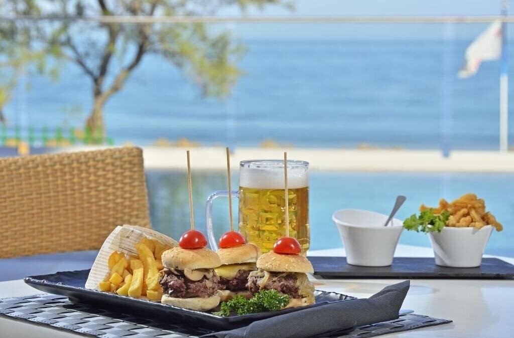 Апартаменты Sol House Costa Del Sol (ex. Sol Aloha Puerto) 4*