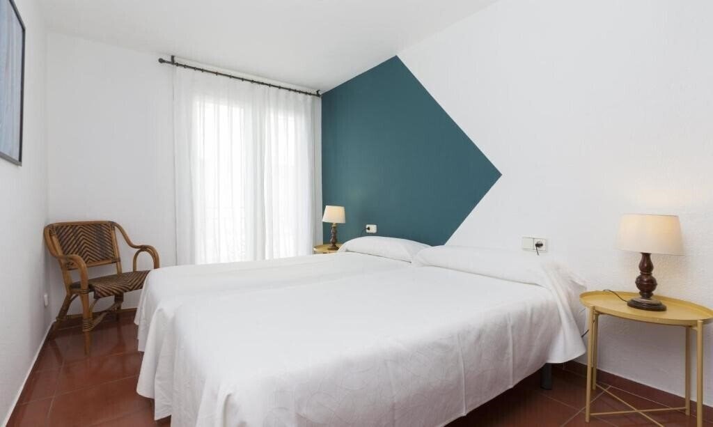 Картинка Apartamentos Gales апартаменты