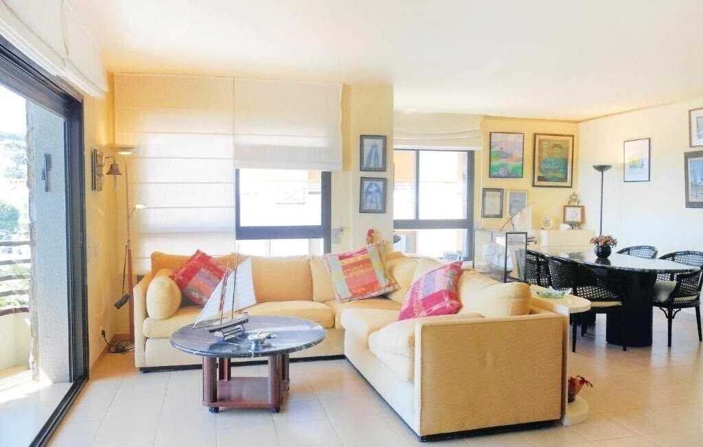 Картинка T Nice Apartment Near Beach Tossa 5*