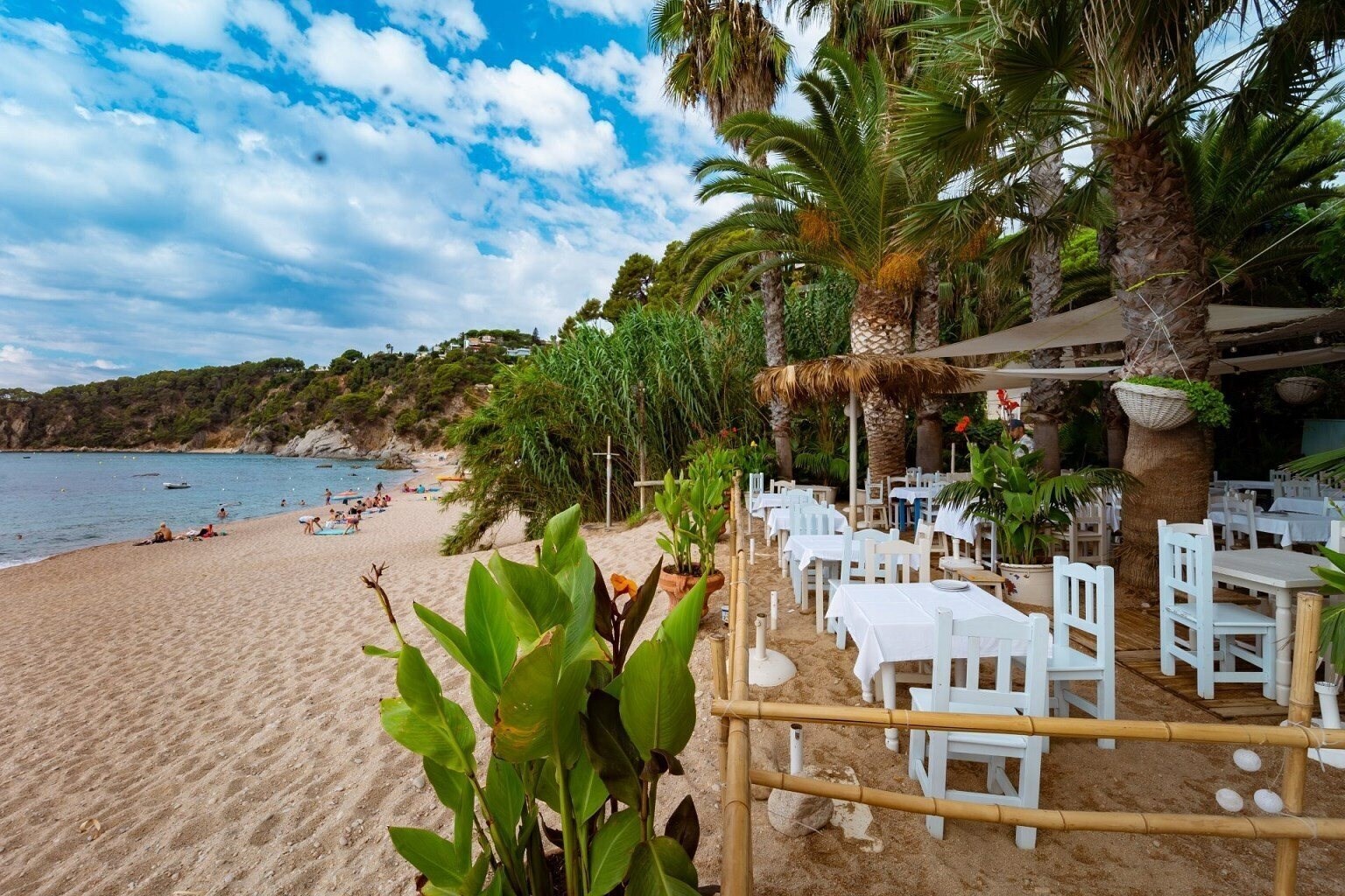 Апартаменти Kampaoh Tossa De Mar 4*