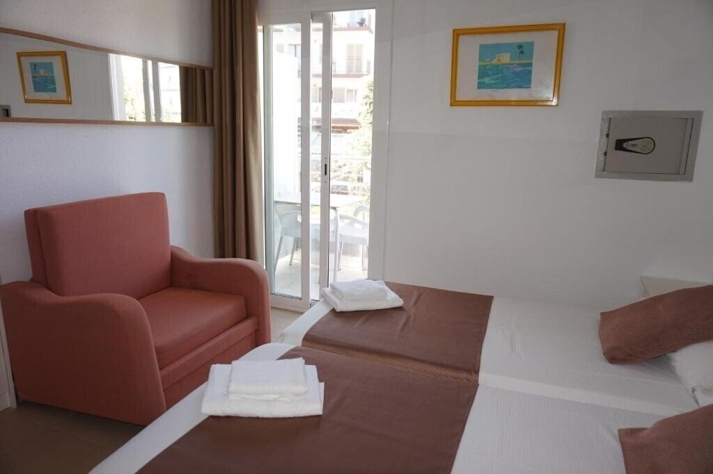 Апартаменти Hermes 2*