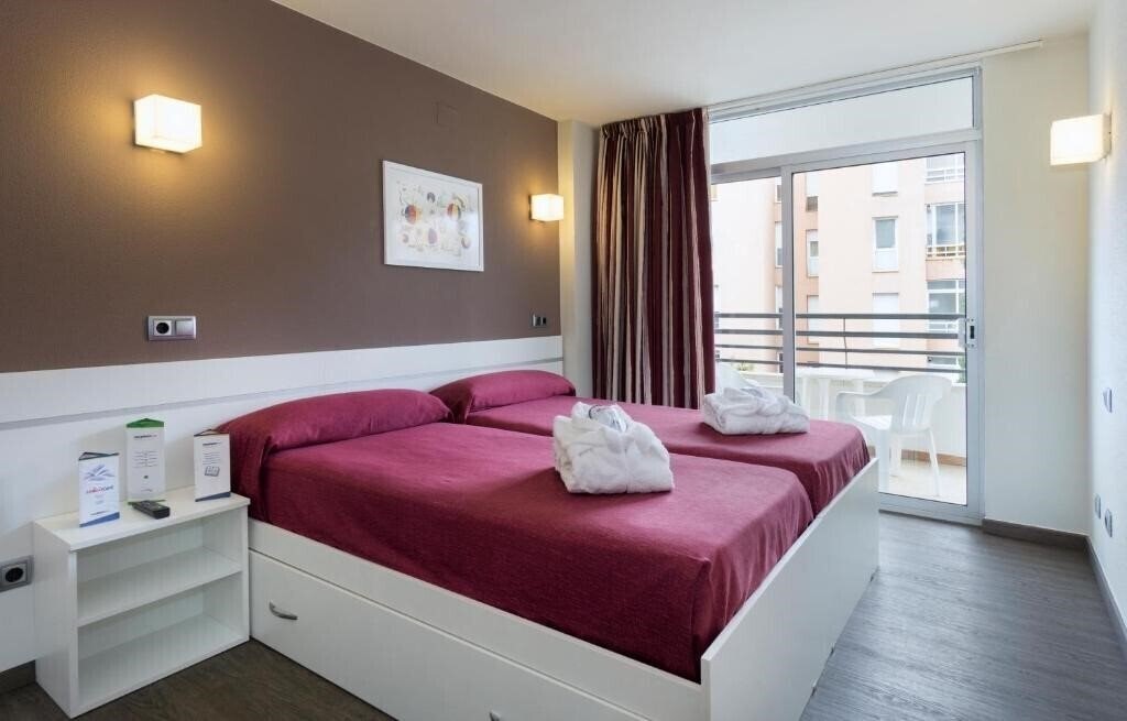 Апартаменты Esmeraldas 2*