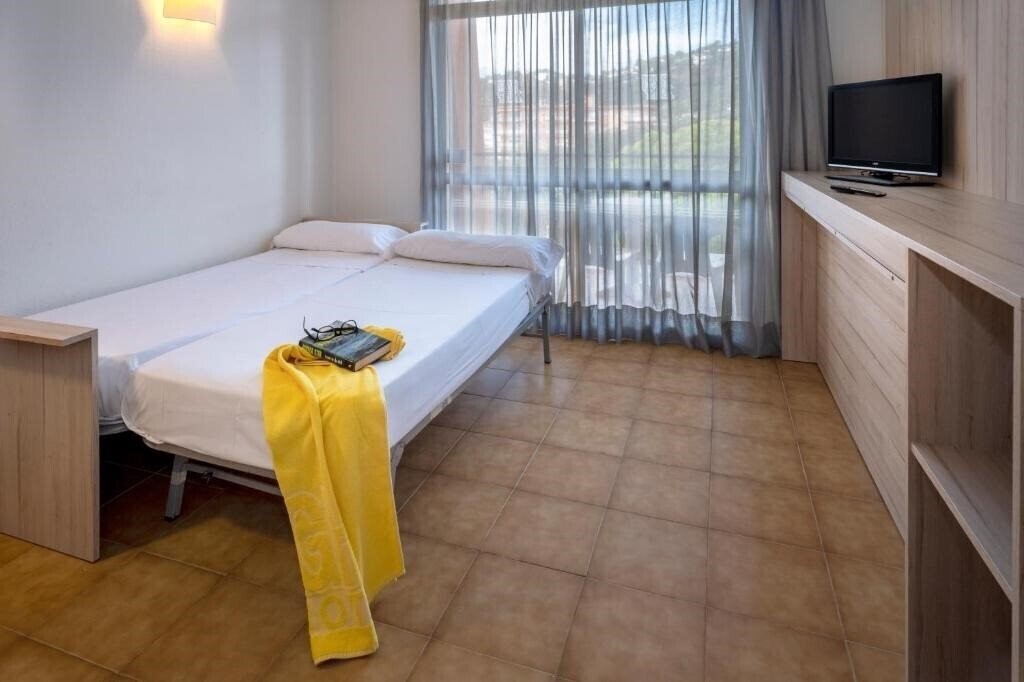 Изображение GHT Tossa Park Aparthotel 3*