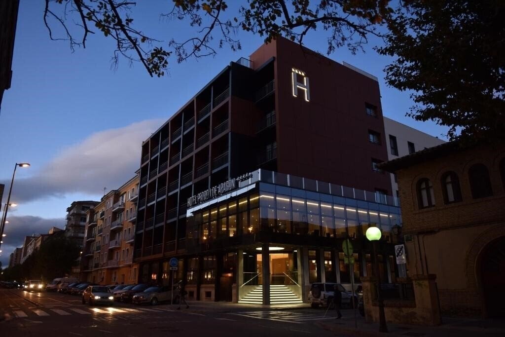 Апартаменты 4 Estrellas Superior (ex. Hotel Pedro I de Aragon) 3*