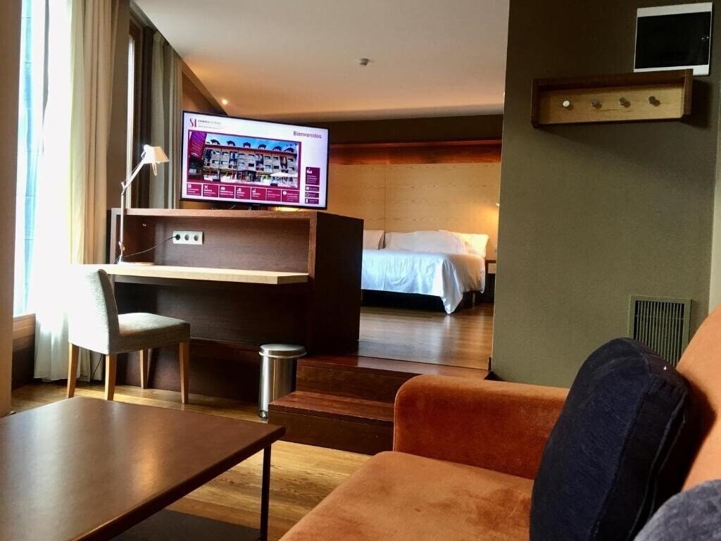 Панорама Sommos Hotel Aneto (ex. Hotel Aneto) 4*