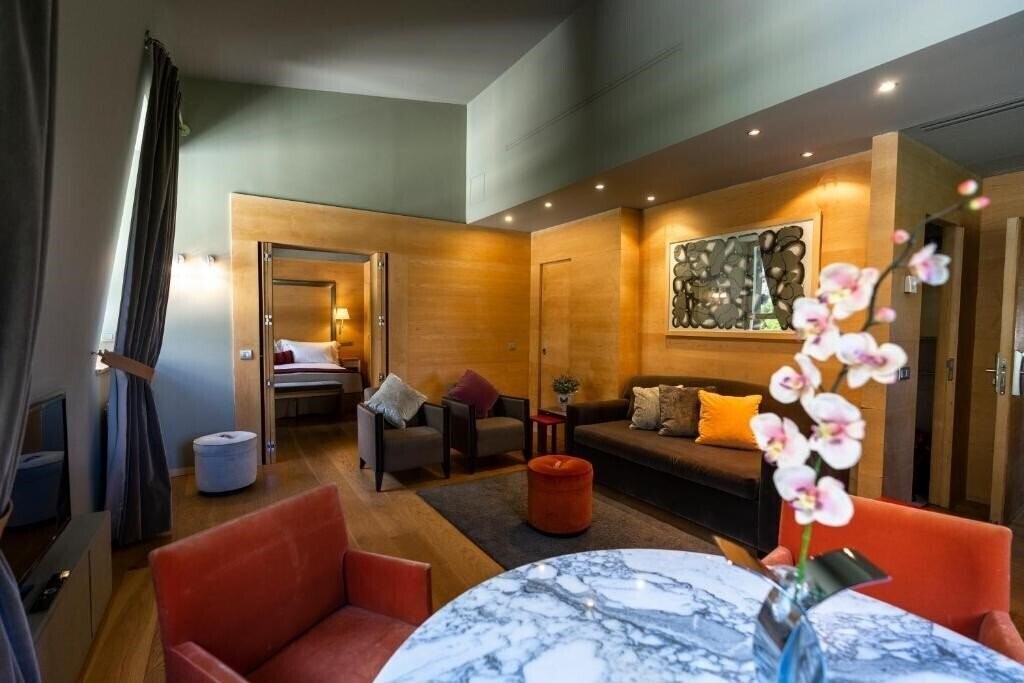 Территория Gran Hotel Balneario De Panticosa (ex. Gran Hotel) 4*