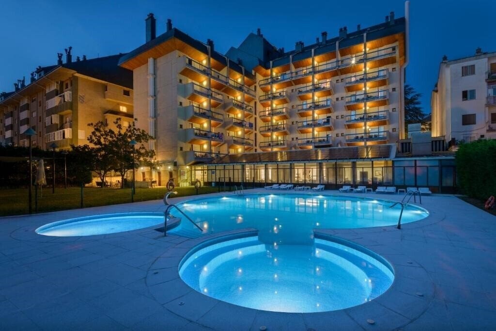 Отель Hotel Oroel & SPA (ex. Hotel Oroel) 4*