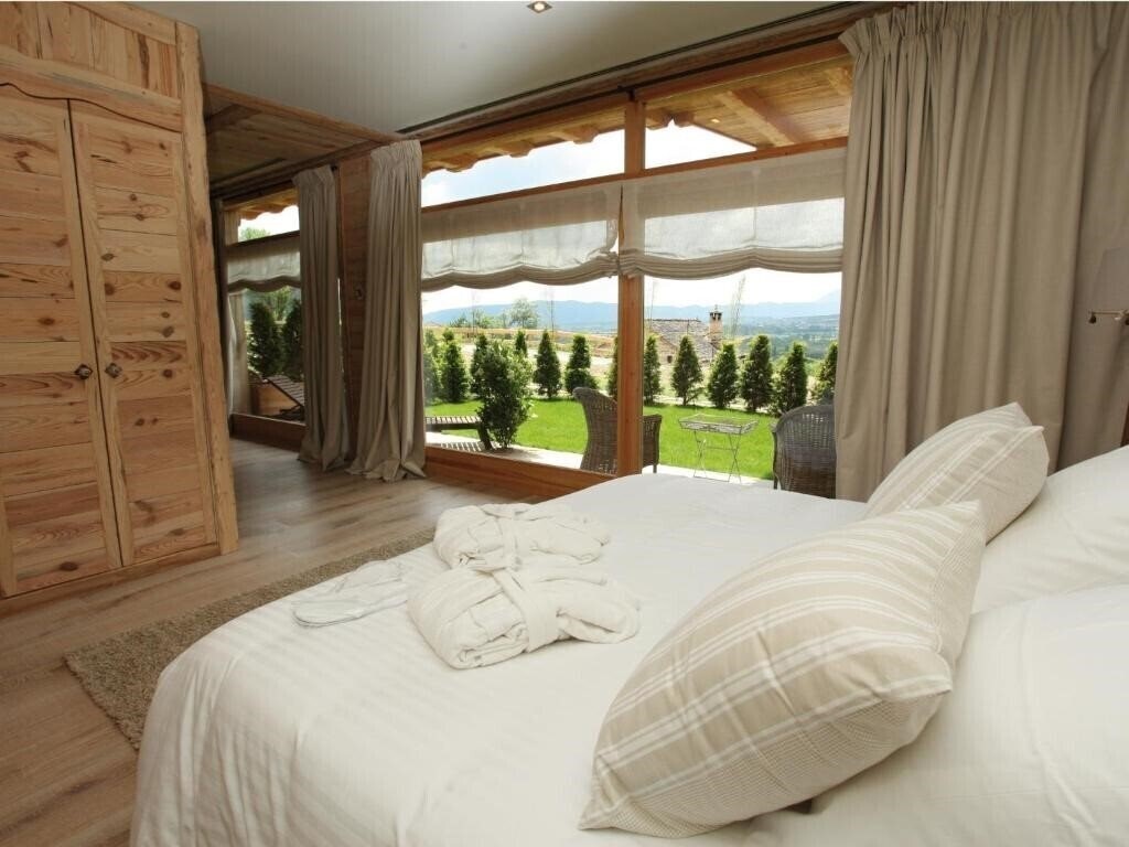 Территория Hotel Vinas De Larrede 4*