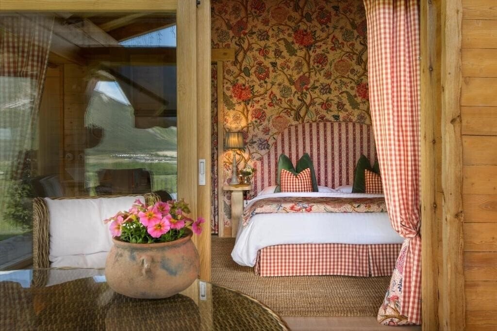 Панорама Hotel Vinas De Larrede 4*