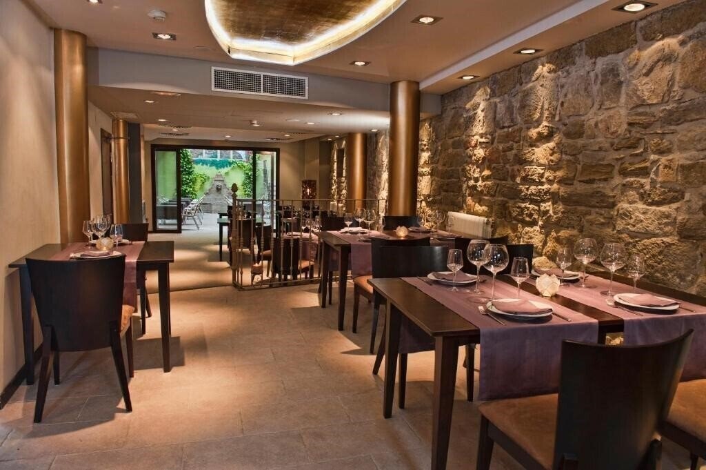 Апартаменты Hotel Palacio del Obispo (ex. Palacio del Obispo de Graus) 4*