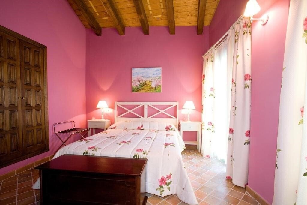 Апартаменти Casa Rural El Pilaret 3*