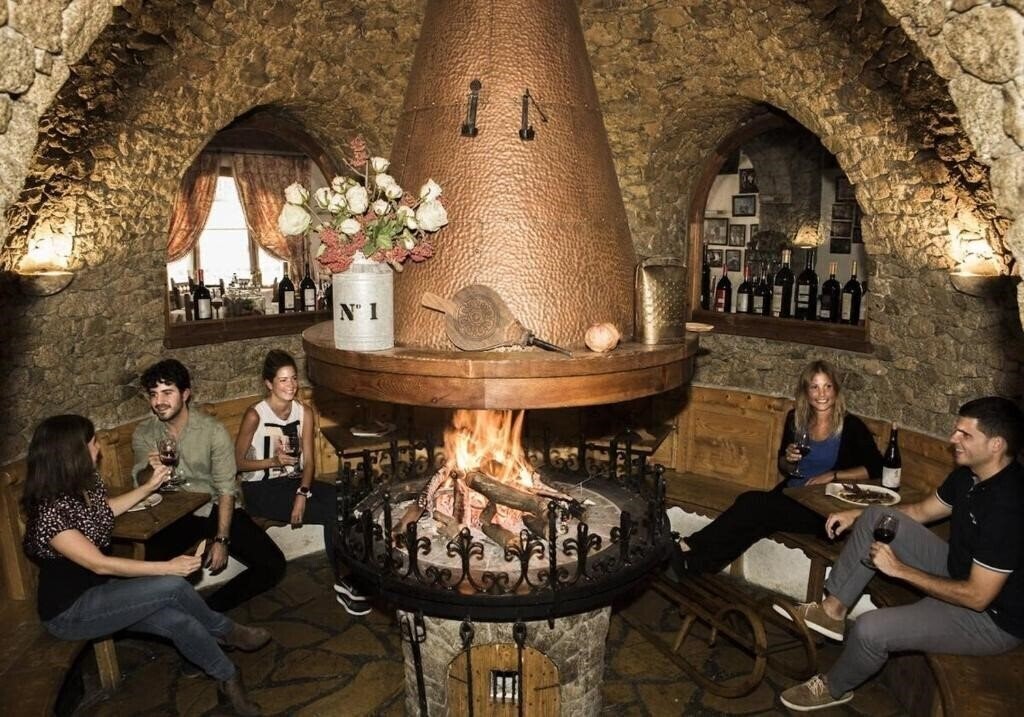 Территория Hotel Ciria 3*